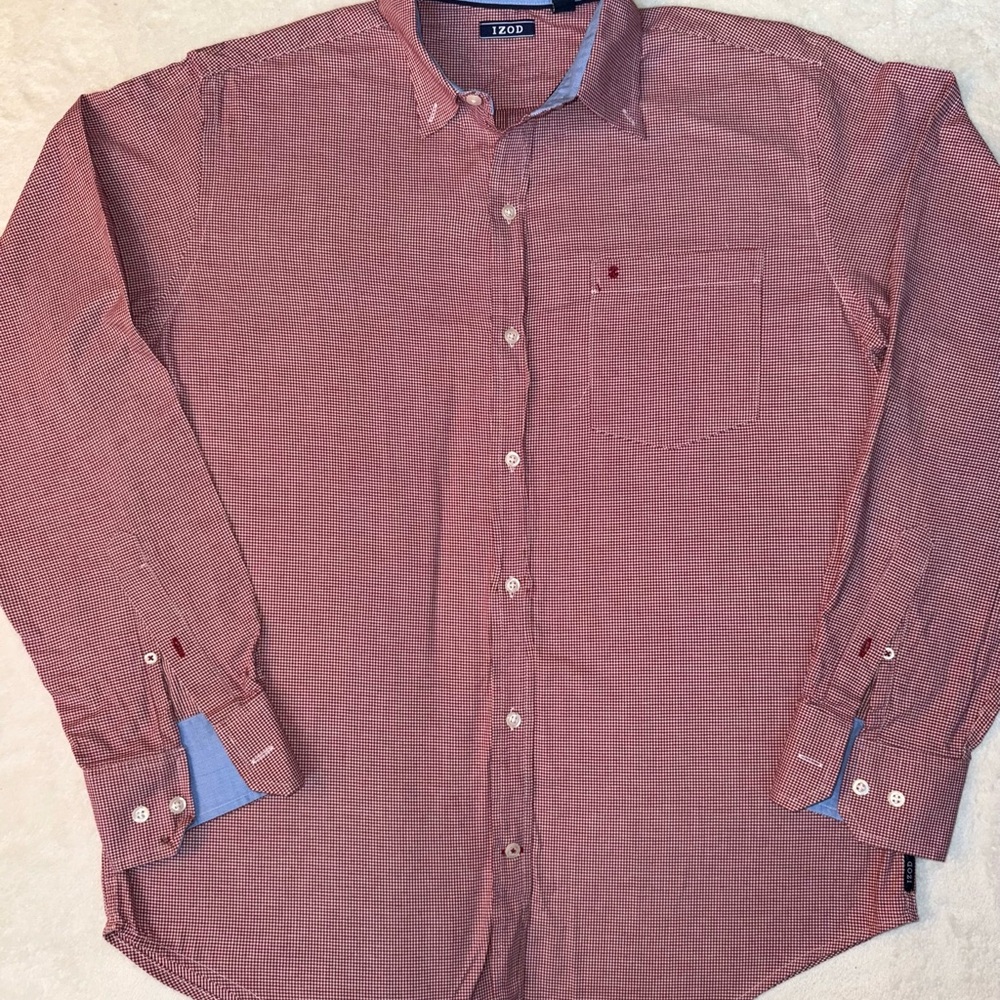 Izod Men's Red Checkered Button-Down Shirt